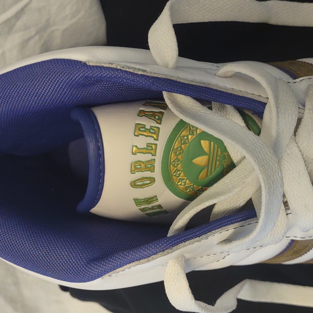 Addidas New Orleans Hi-Top White Leather Basketball Sneakers/Gym Shoes - Picture 8 of 13